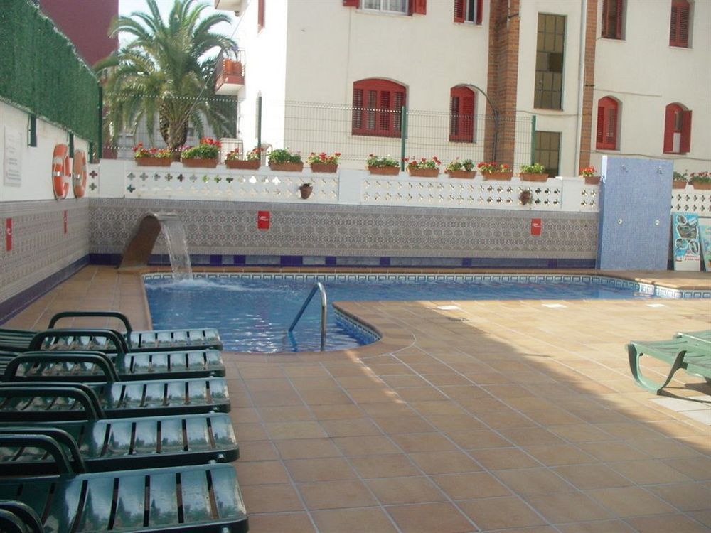 Casablanca - Adults Only *